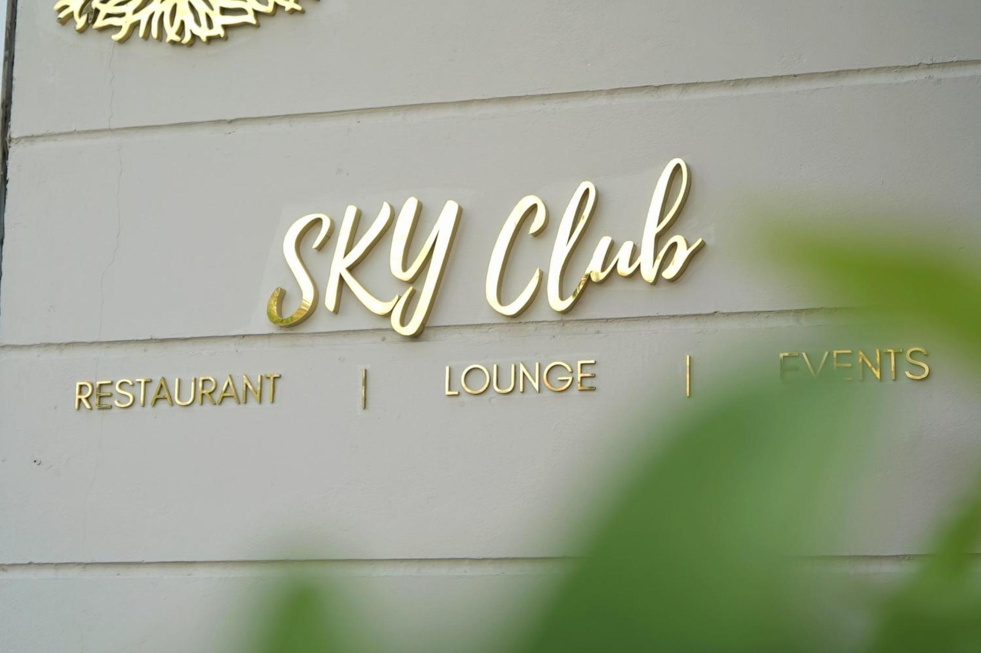 Rhythm Gurugram Hotel & Suites, Sohna Road Gurgaon Extérieur photo