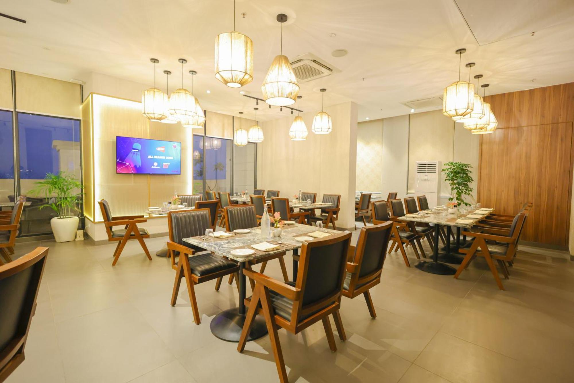 Rhythm Gurugram Hotel & Suites, Sohna Road Gurgaon Extérieur photo