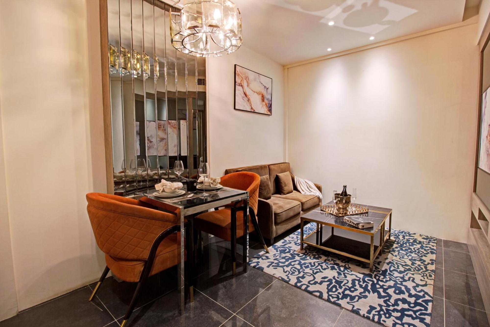 Rhythm Gurugram Hotel & Suites, Sohna Road Gurgaon Extérieur photo
