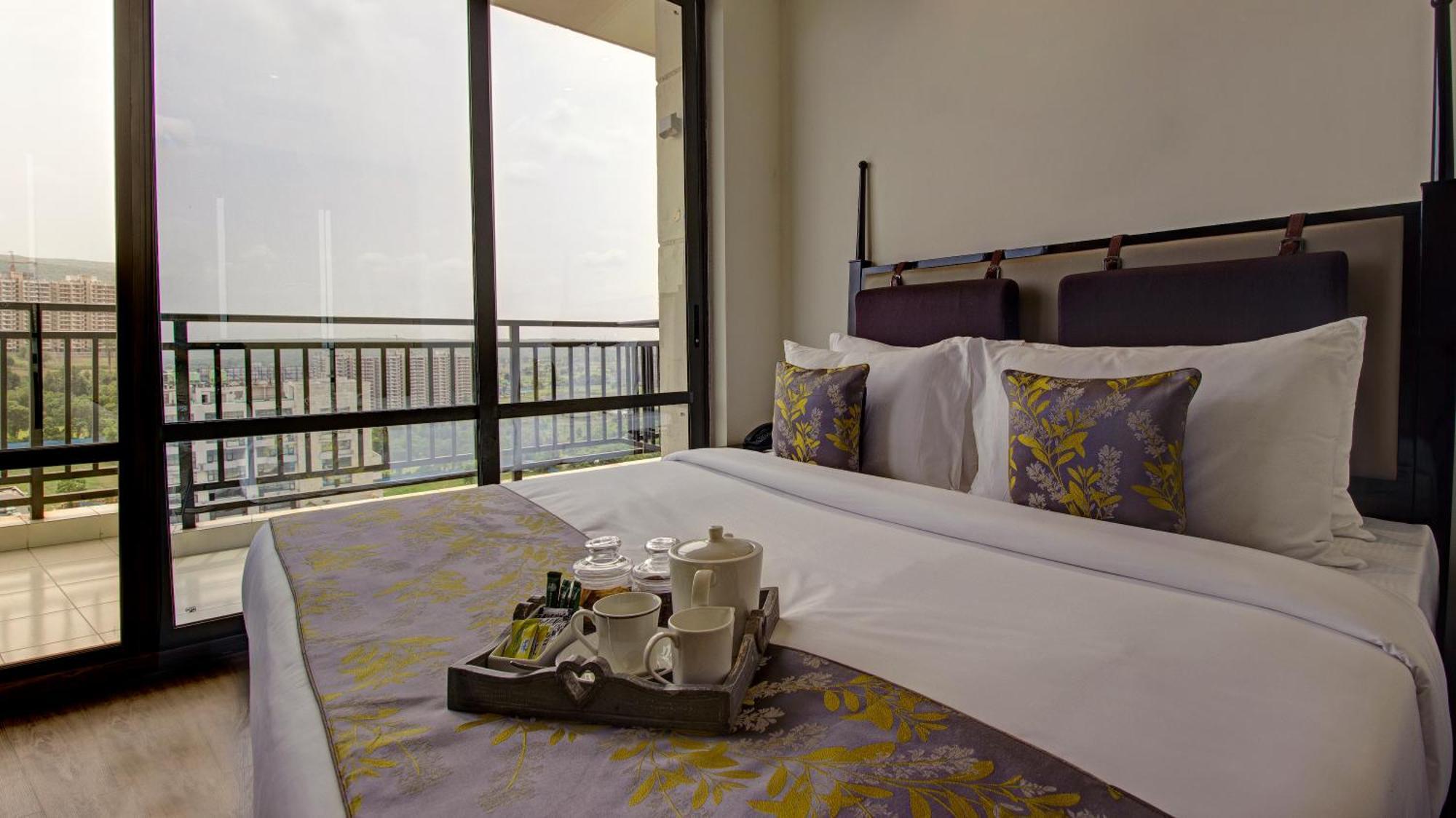 Rhythm Gurugram Hotel & Suites, Sohna Road Gurgaon Extérieur photo